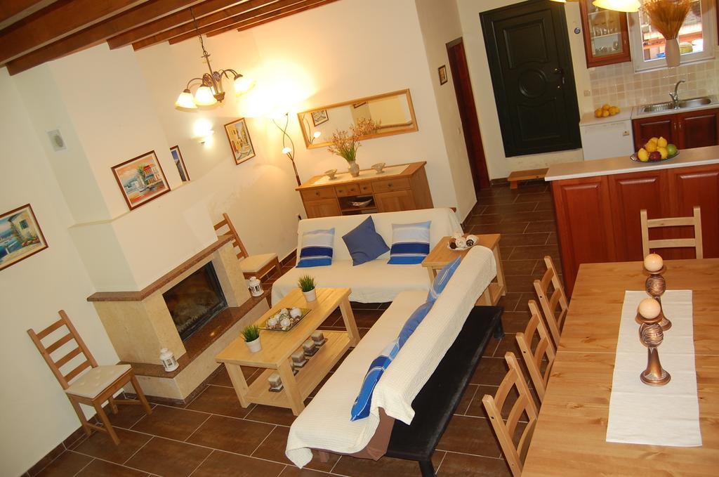 Chris And Nick Corfu Villa Mpoukaris Bilik gambar