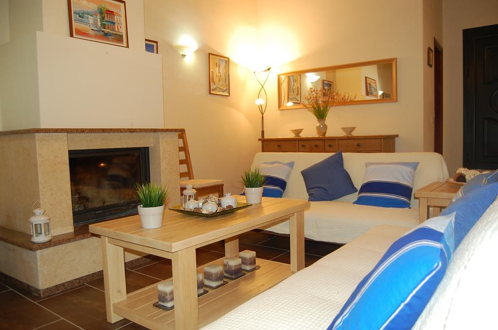 Chris And Nick Corfu Villa Mpoukaris Bilik gambar